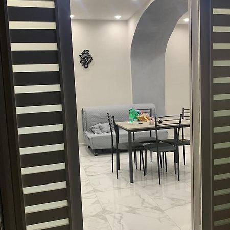 Angela House Apartment เนเปิลส์ ภายนอก รูปภาพ